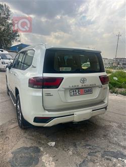 تويوتا لاندكروزر